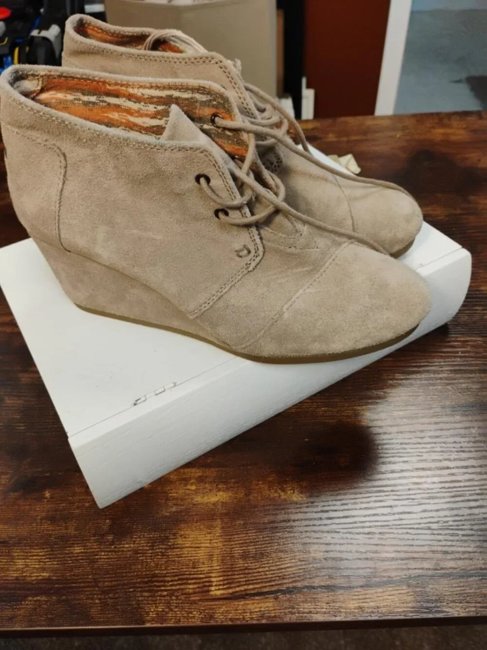 TOMS Taupe Suede Lace-Up Wedge Ankle Booties Size 8.5